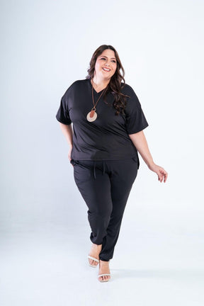 Conjunto Flórida - Malha Confort Calça e Blusa de Gola V