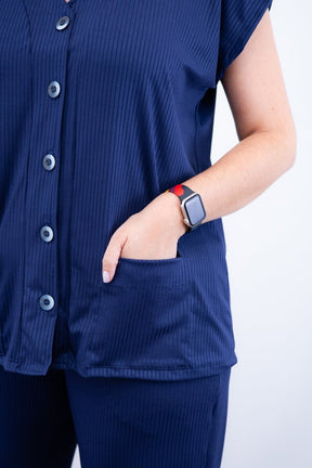 Conjunto Itália - Em Malha Canelada com Colete de Botões e Calça Pantalona