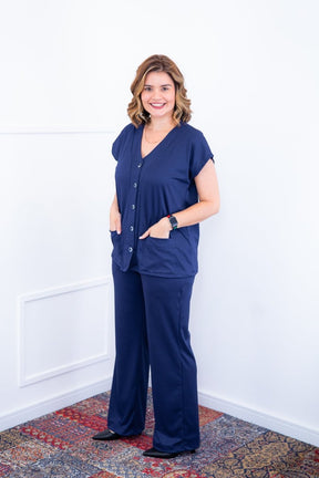 Conjunto Itália - Em Malha Canelada com Colete de Botões e Calça Pantalona