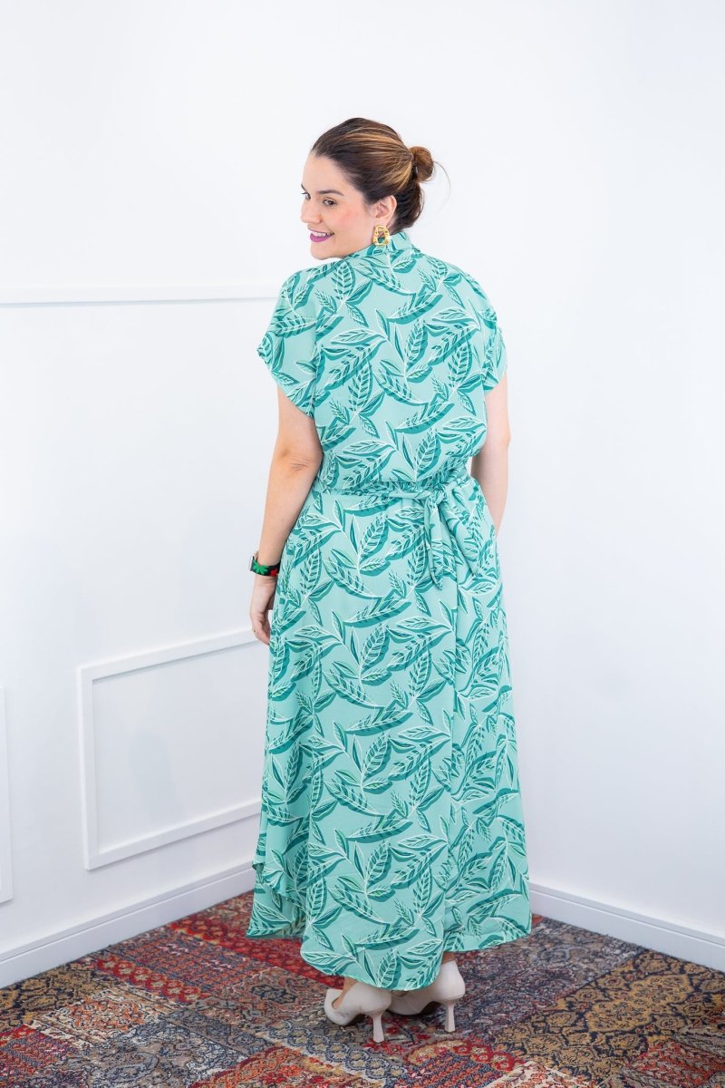 Conjunto Rio – Saia Longa e Blusa com Decote V em Crepe com Caimento Fluido