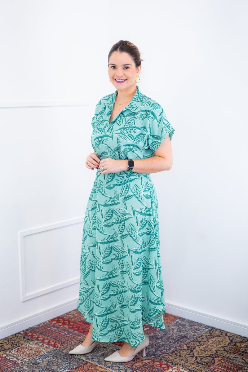 Conjunto Rio – Saia Longa e Blusa com Decote V em Crepe com Caimento Fluido