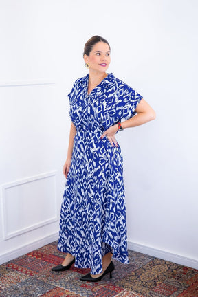 Conjunto Rio – Saia Longa e Blusa com Decote V em Crepe com Caimento Fluido