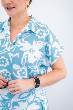 Conjunto Rio – Saia Longa e Blusa com Decote V em Crepe com Caimento Fluido