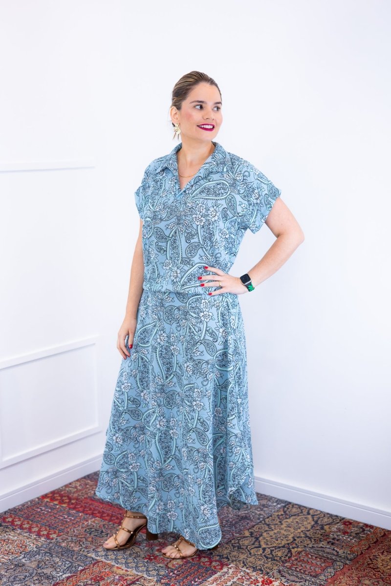 Conjunto Rio – Saia Longa e Blusa com Decote V em Crepe com Caimento Fluido