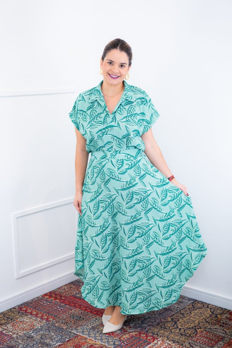 Conjunto Rio – Saia Longa e Blusa com Decote V em Crepe com Caimento Fluido