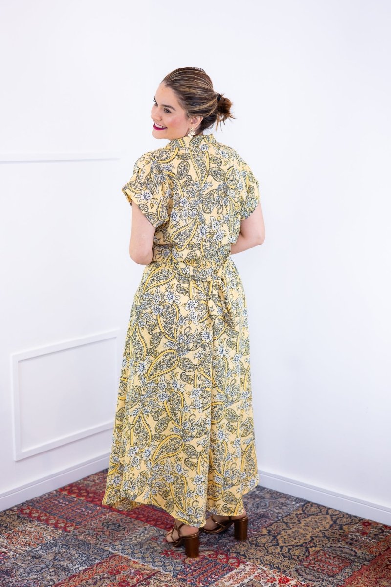 Conjunto Rio – Saia Longa e Blusa com Decote V em Crepe com Caimento Fluido