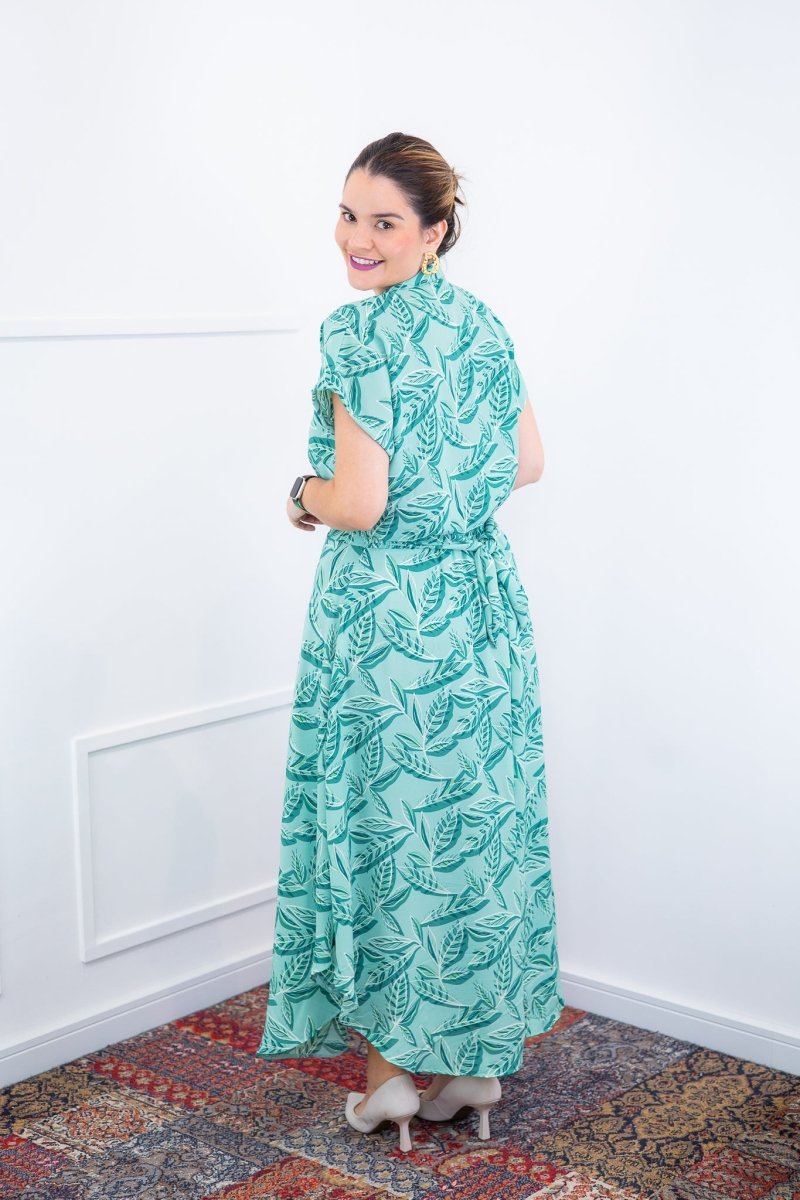 Conjunto Rio – Saia Longa e Blusa com Decote V em Crepe com Caimento Fluido