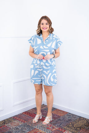 Conjunto Salvador – Bermuda e Blusa em Crepe com Estampa Geométrica