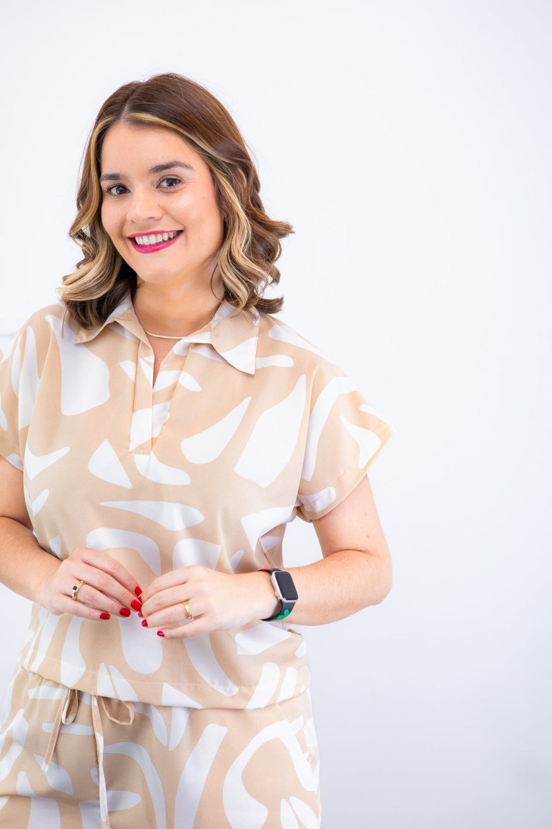 Conjunto Salvador – Bermuda e Blusa em Crepe com Estampa Geométrica