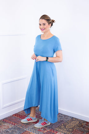 Macacão Origem - Gola Redonda com Barra Triangular em Viscolycra