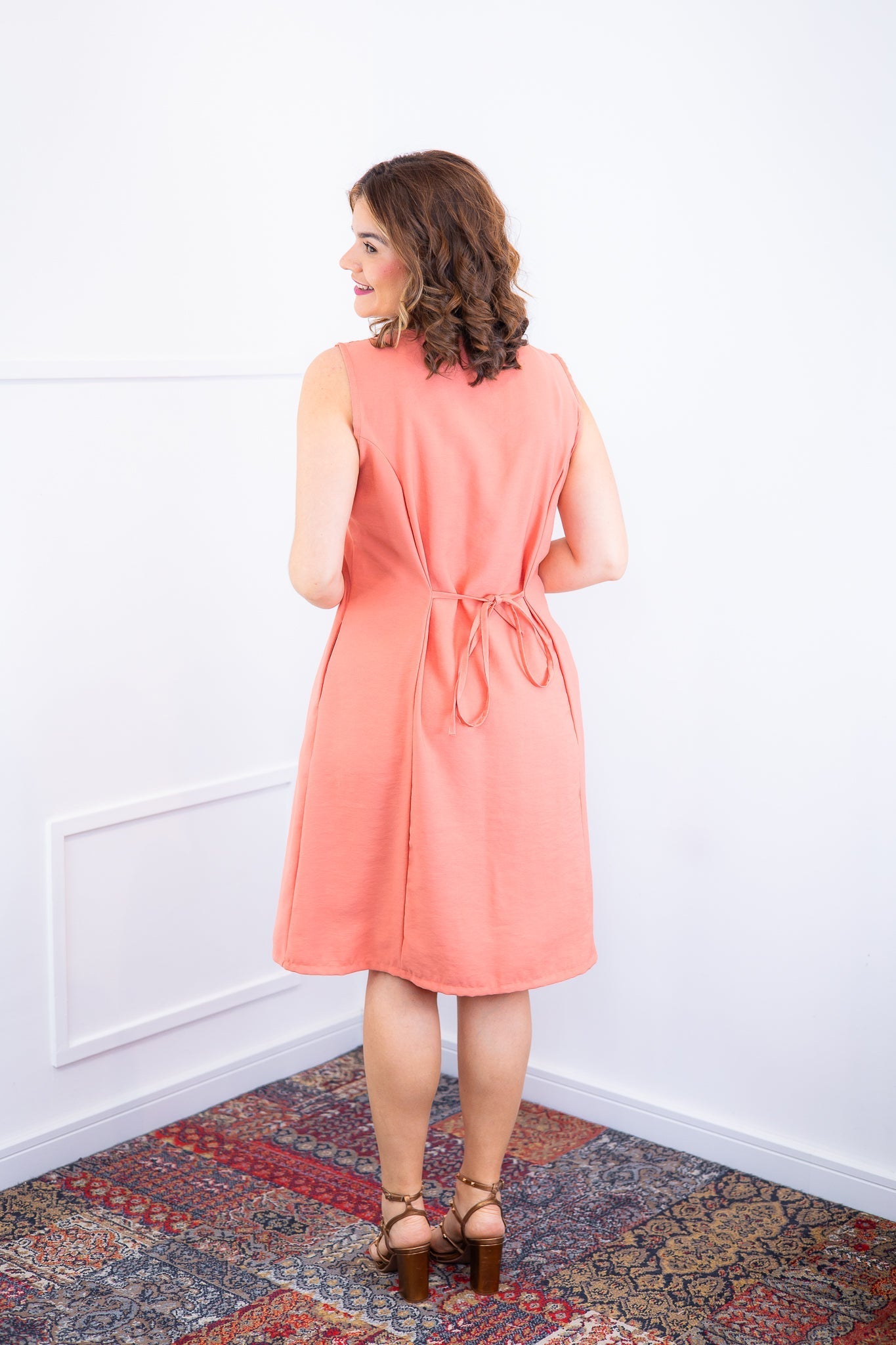 Vestido Vanessa – Midi Regata Ajustável em Viscose Marrant