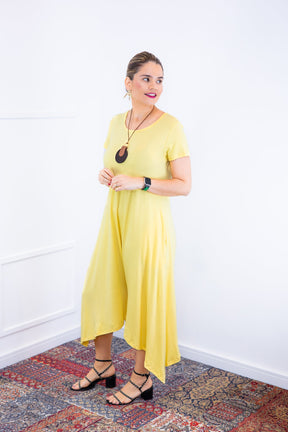 Macacão Origem - Gola Redonda com Barra Triangular em Viscolycra