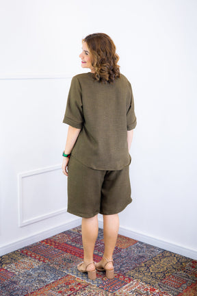 Conjunto Dulce –  Blusa Oversized e Bermuda com Bolsos em Linho Light