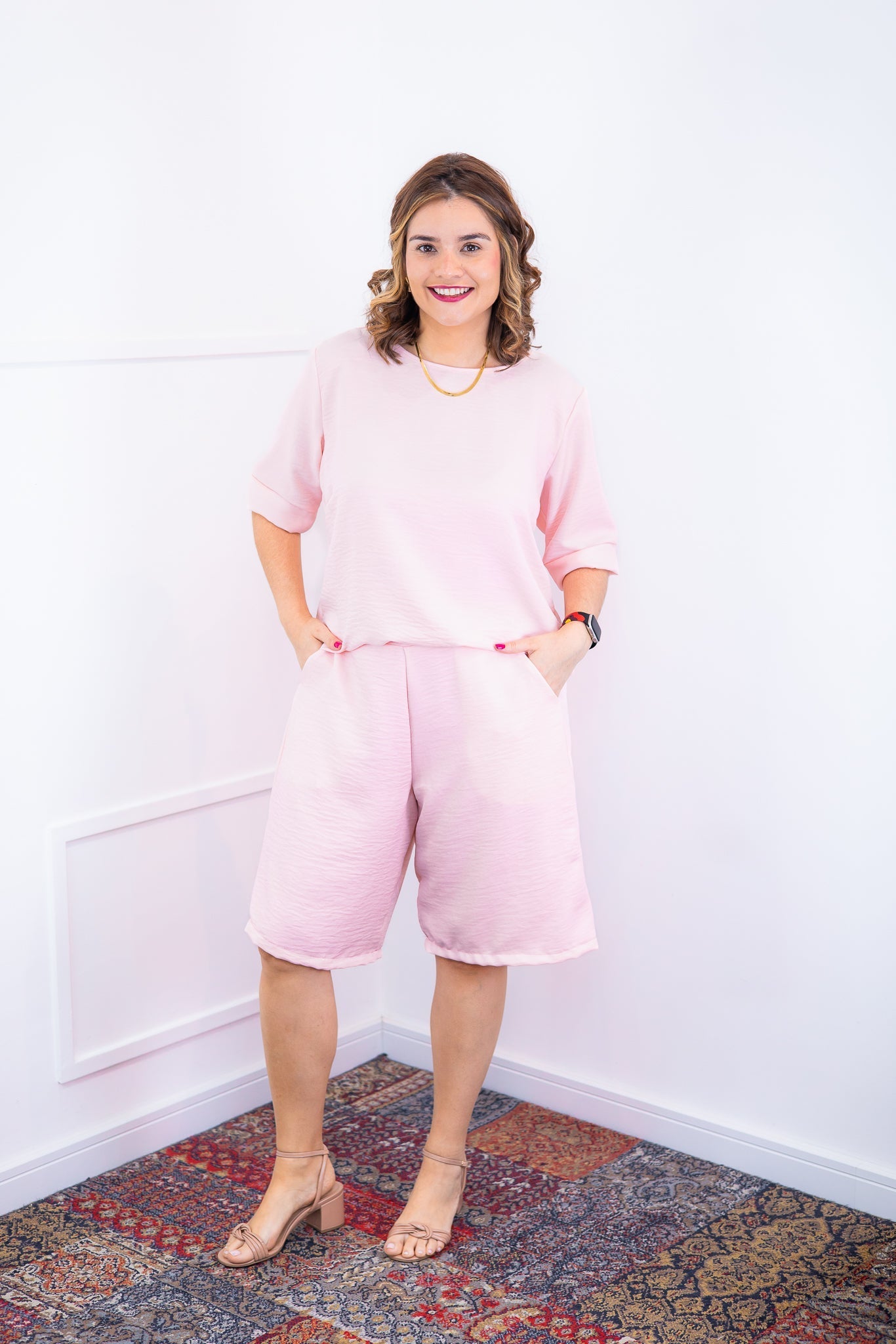 Conjunto Dulce –  Blusa Oversized e Bermuda com Bolsos em Linho Light