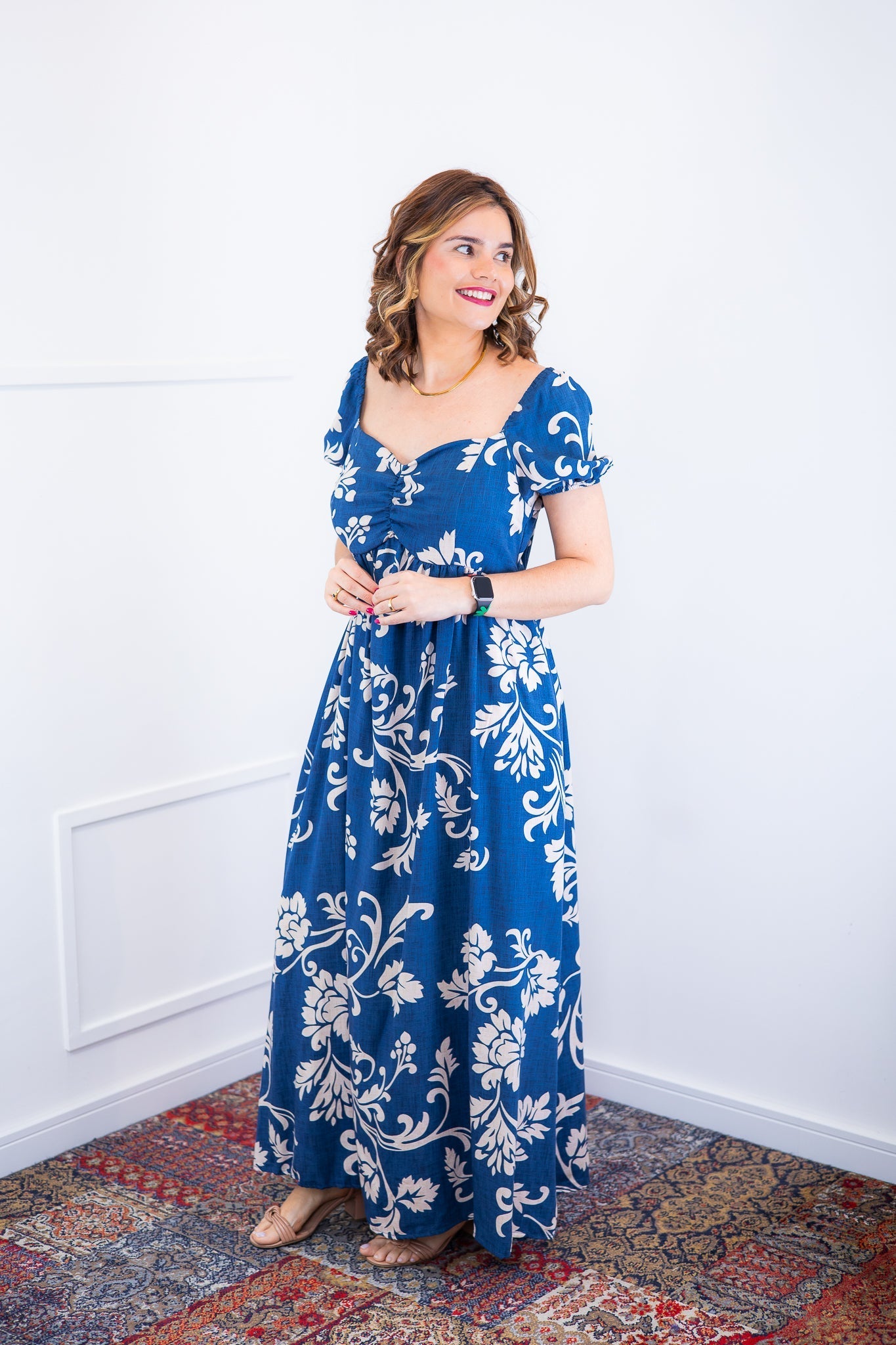 Vestido Longo Cecília – Manga Ciganinha em Viscolinho com Bolsos Laterais