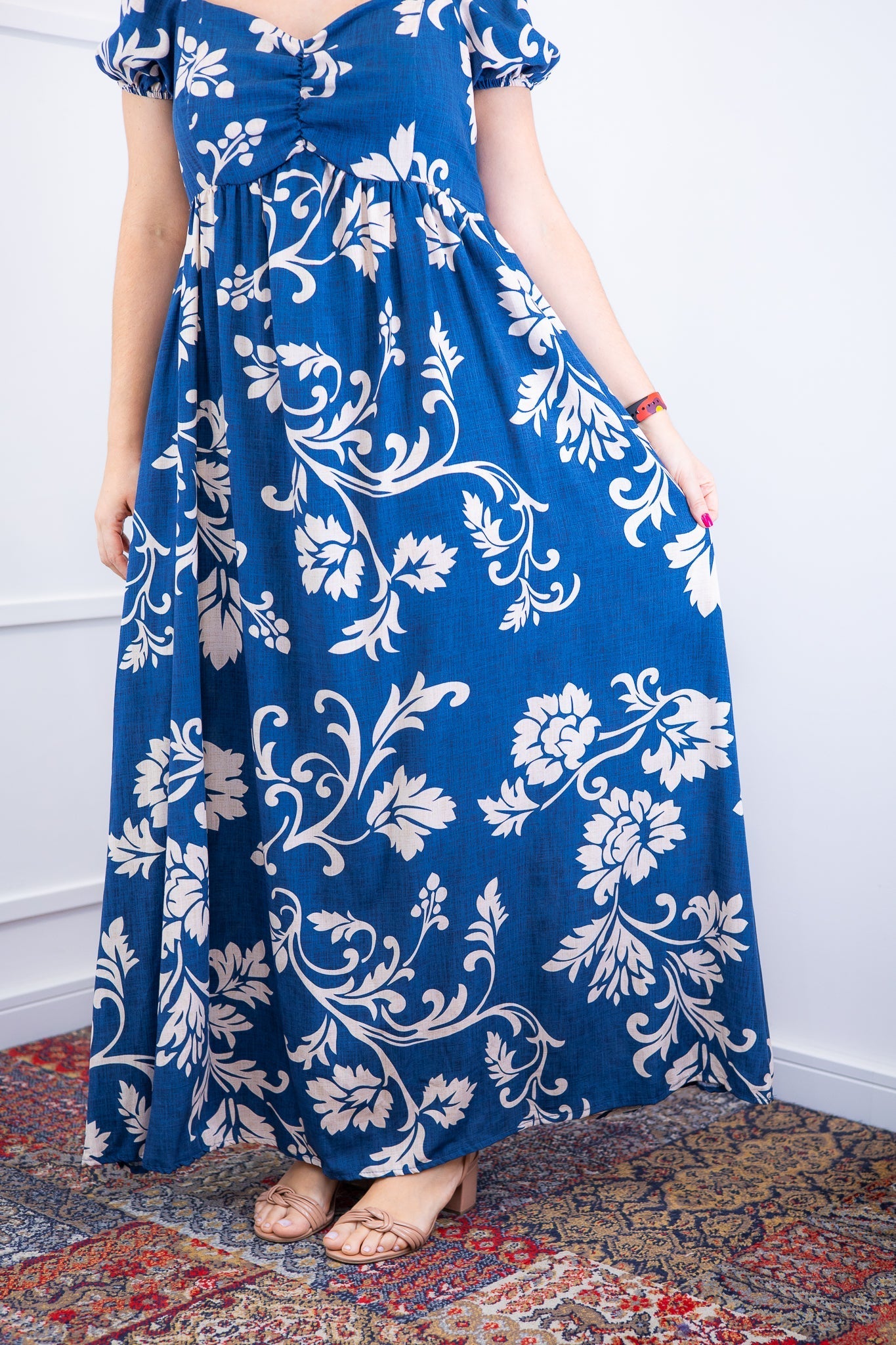 Vestido Longo Cecília – Manga Ciganinha em Viscolinho com Bolsos Laterais