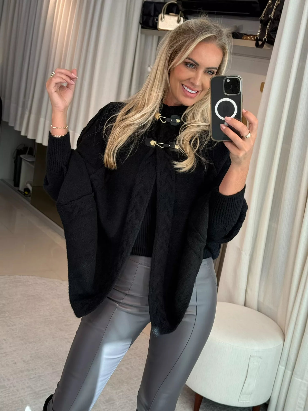 Capa Biamar Com Tranças e Fechamento