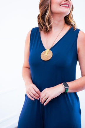 Macacão Aurora - Regata Decote V em Malha Confort