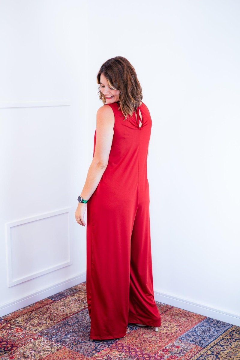 Macacão Aurora - Regata Decote V em Malha Confort