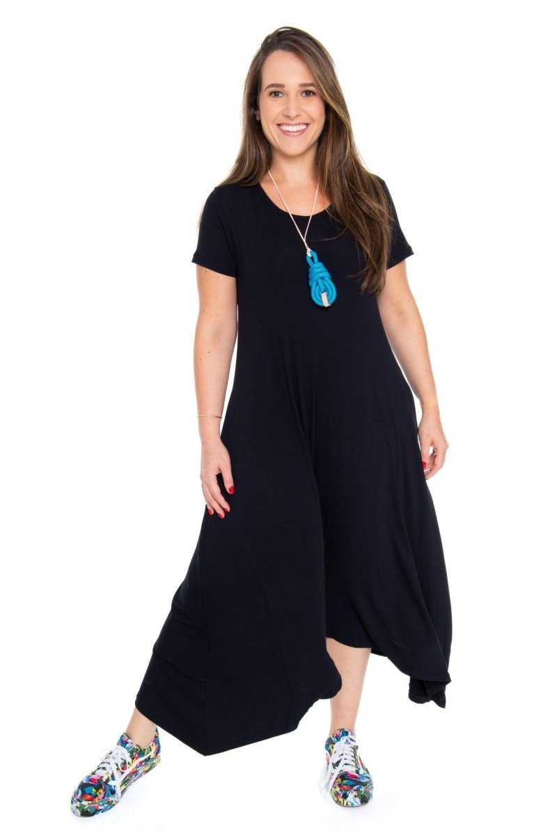 Macacão Origem - Gola Redonda com Barra Triangular em Viscolycra