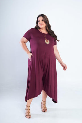 Macacão Origem - Gola Redonda com Barra Triangular em Viscolycra