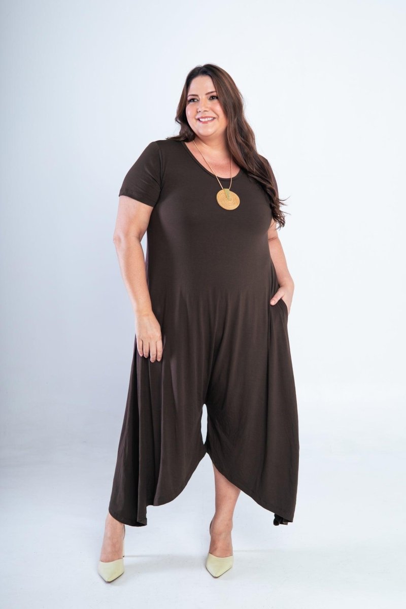 Macacão Origem - Gola Redonda com Barra Triangular em Viscolycra