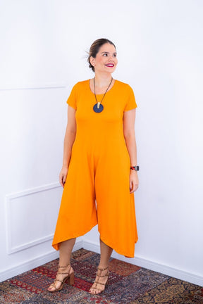 Macacão Origem - Gola Redonda com Barra Triangular em Viscolycra