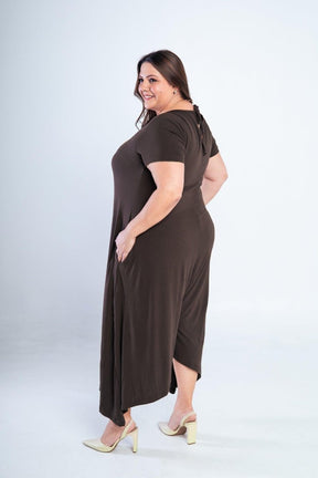 Macacão Origem - Gola Redonda com Barra Triangular em Viscolycra