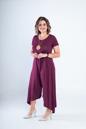 Macacão Origem - Gola Redonda com Barra Triangular em Viscolycra