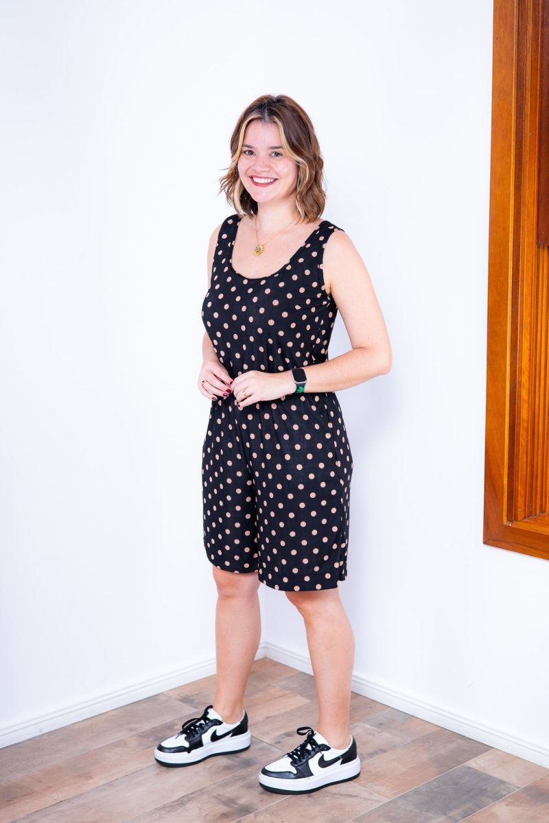 Macaquinho Dani - Regata com Bolsos Midi em Malha Confort