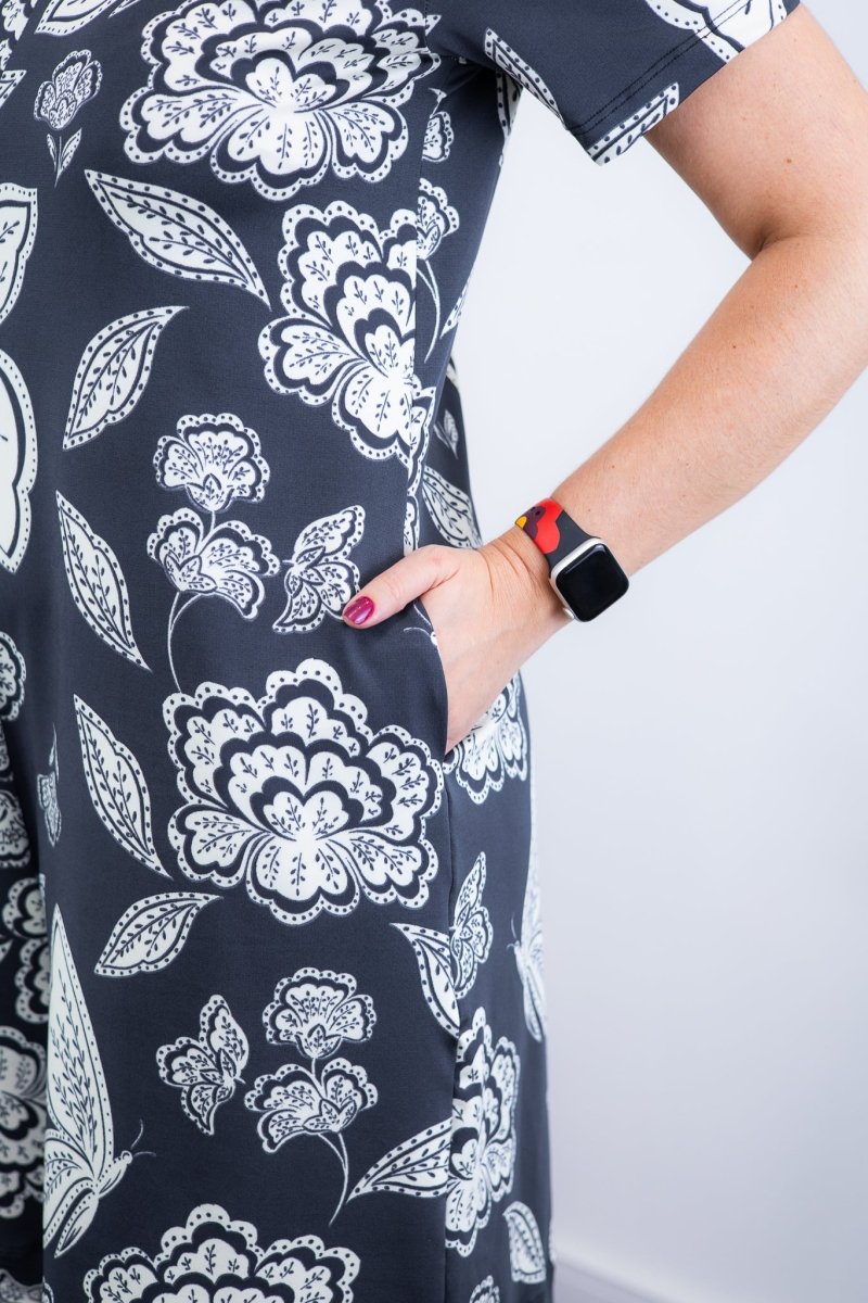 Macaquinho Jade - Midi com Mangas em Malha Confort Deluxe