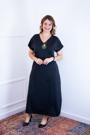 Vestido Antonella – Decote V com Fendas Laterais em Malha Confort