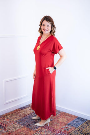 Vestido Antonella – Decote V com Fendas Laterais em Malha Confort