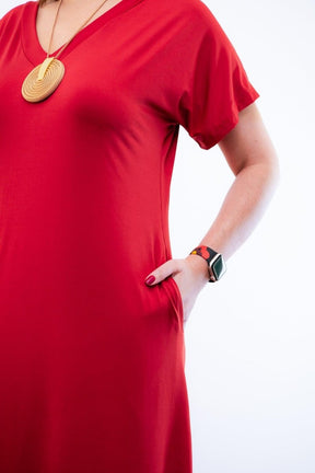 Vestido Antonella – Decote V com Fendas Laterais em Malha Confort