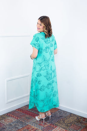 Vestido Antonella – Decote V com Fendas Laterais em Malha Confort Deluxe