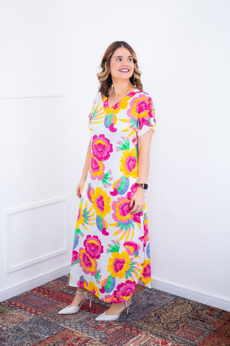 Vestido Antonella – Decote V com Fendas Laterais em Malha Confort Deluxe