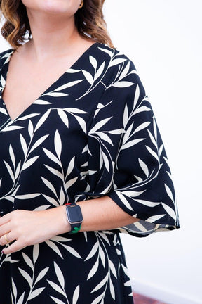 Vestido Sabrina - Decote V Manga Morcego em Viscolinho