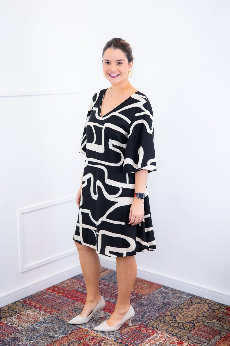 Vestido Sabrina - Decote V Manga Morcego em Viscolinho