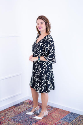 Vestido Sabrina - Decote V Manga Morcego em Viscolinho