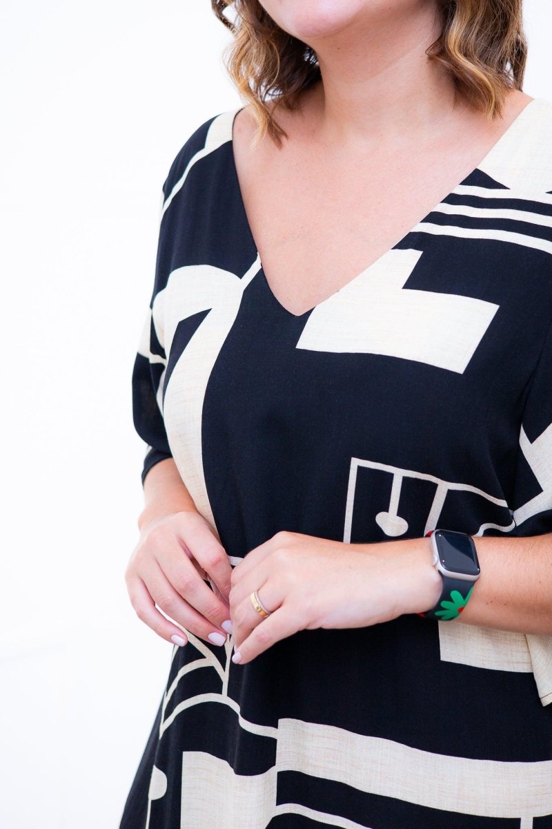 Vestido Sabrina - Decote V Manga Morcego em Viscolinho