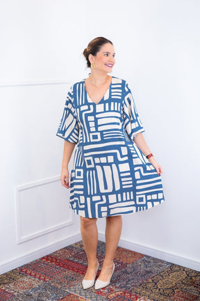 Vestido Sabrina - Decote V Manga Morcego em Viscolinho