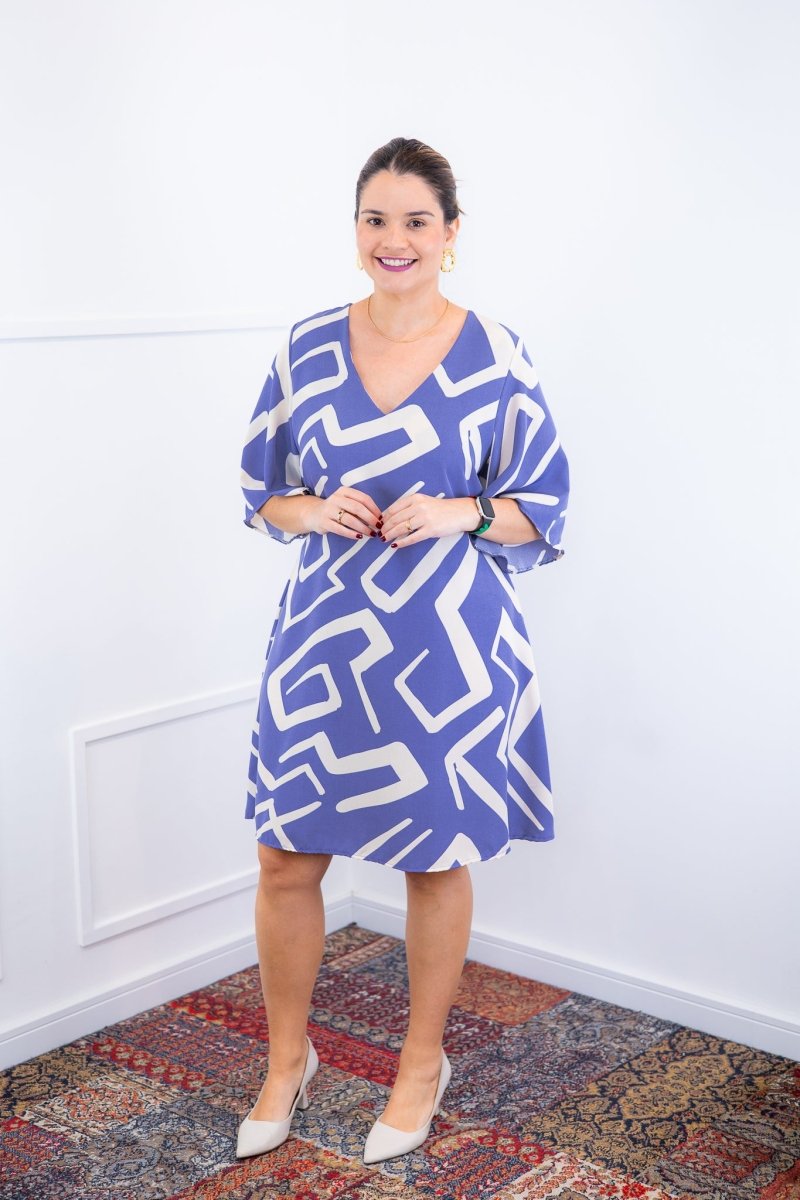 Vestido Sabrina - Decote V Manga Morcego em Viscolinho