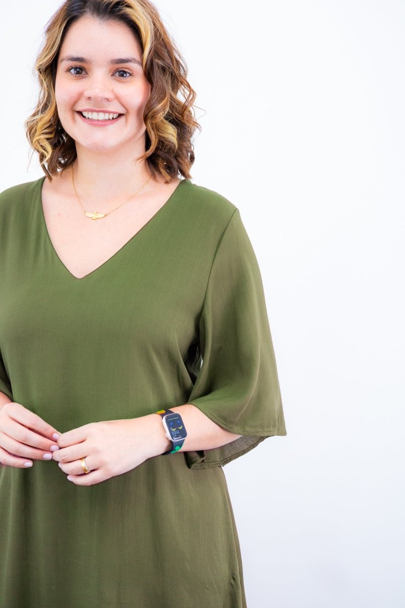 Vestido Sabrina - Decote V Manga Morcego em Viscolinho