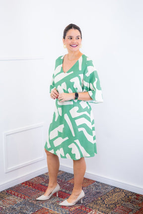 Vestido Sabrina - Decote V Manga Morcego em Viscolinho