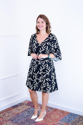 Vestido Sabrina - Decote V Manga Morcego em Viscolinho