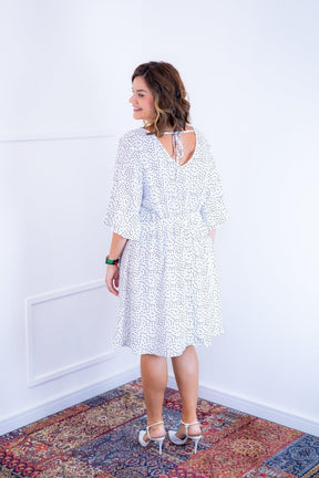 Vestido Sabrina - Decote V Manga Morcego em Viscolinho