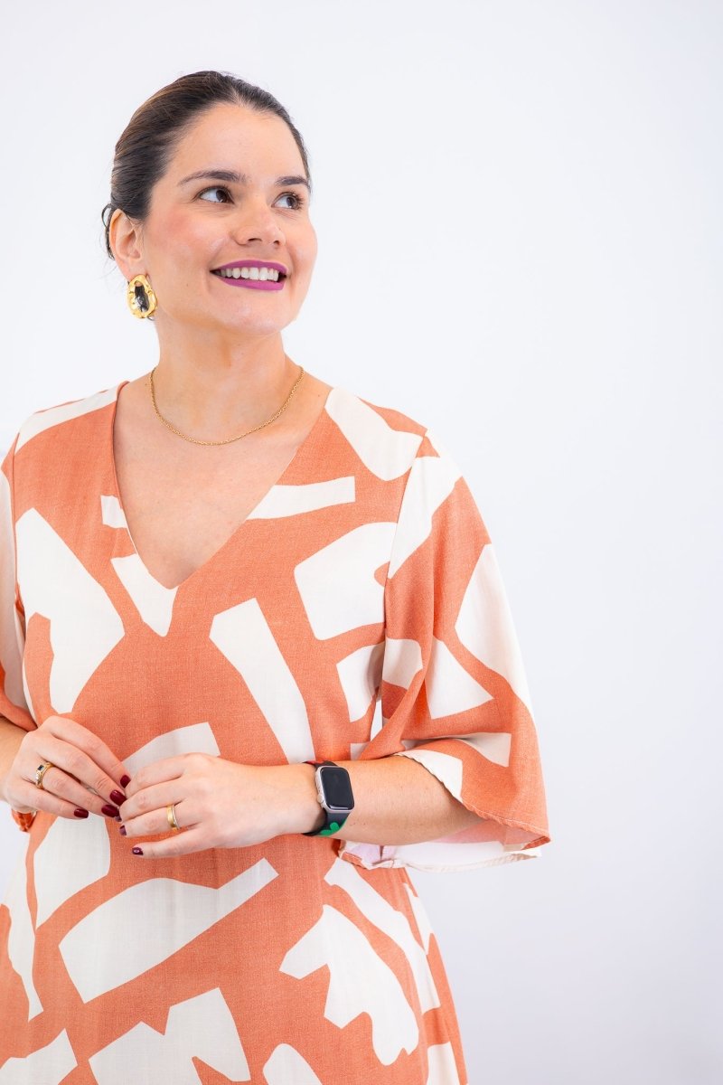 Vestido Sabrina - Decote V Manga Morcego em Viscolinho