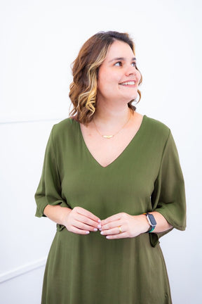 Vestido Sabrina - Decote V Manga Morcego em Viscolinho