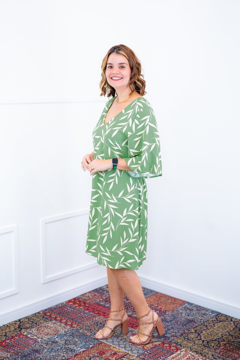 Vestido Sabrina - Decote V Manga Morcego em Viscolinho