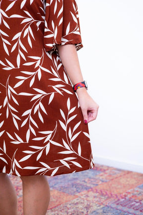 Vestido Sabrina - Decote V Manga Morcego em Viscolinho